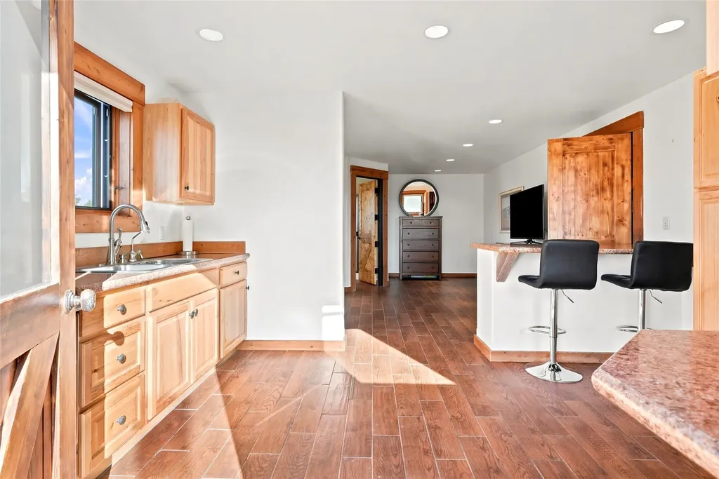 326 Rocky Mountain Way Deer Lodge MT 59722