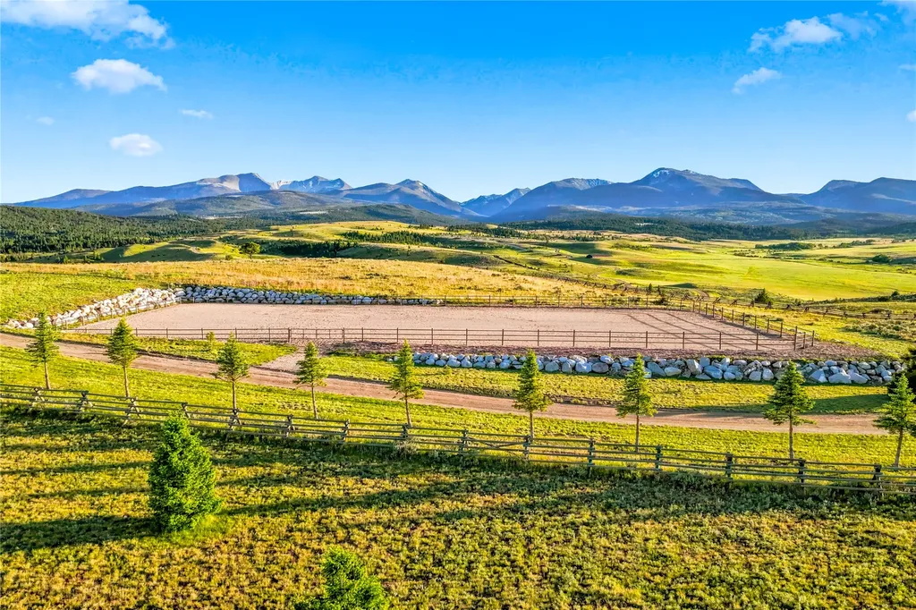 326 Rocky Mountain Way Deer Lodge MT 59722