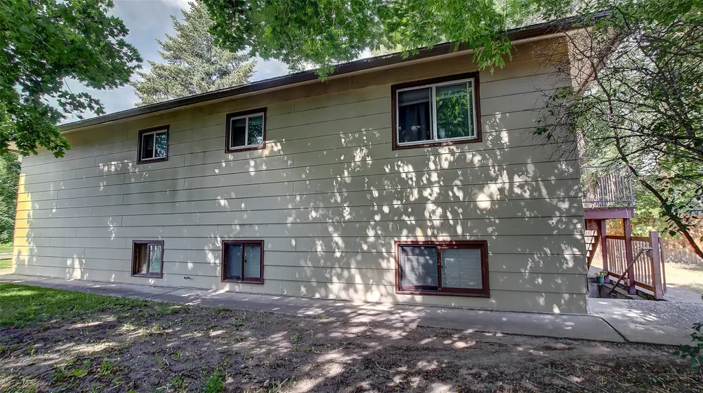 2010 S 8th Street W Missoula MT 59801