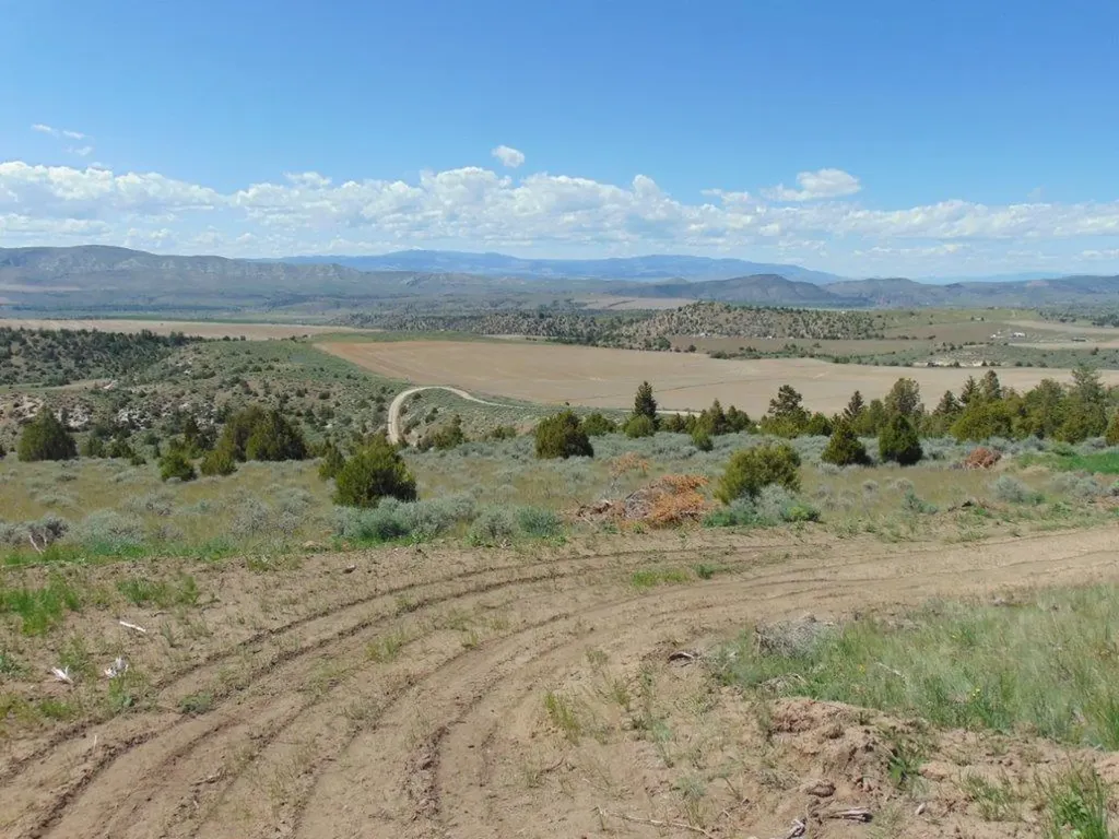 Tbd Lone Wolf Trail Three Forks MT 59752
