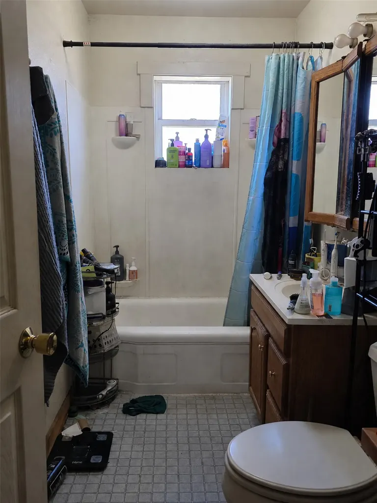 42419 3rd Avenue E Pablo MT 59855