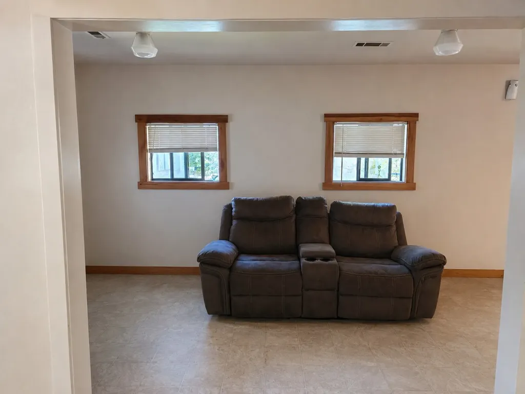 42419 3rd Avenue E Pablo MT 59855
