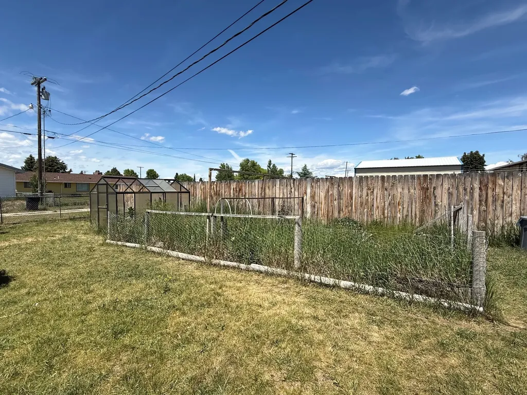 904 Bielenberg Street Deer Lodge MT 59722