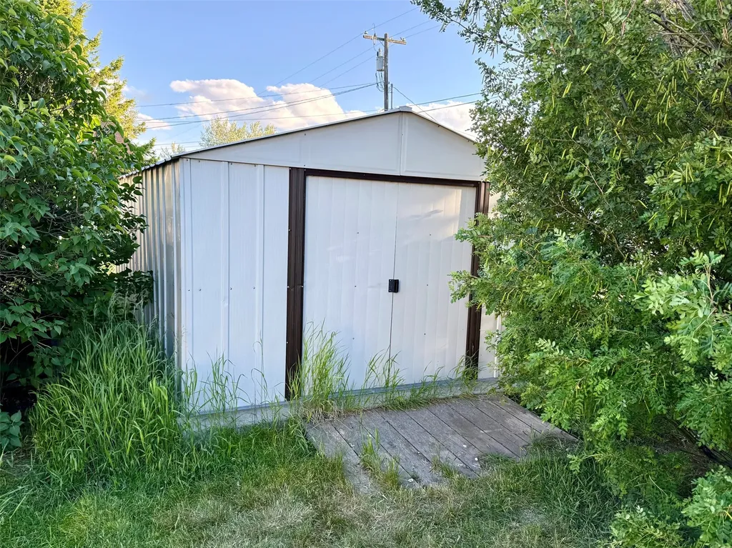 904 Bielenberg Street Deer Lodge MT 59722