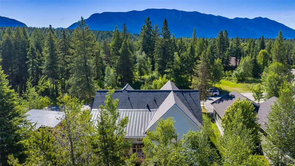 1287 Oakmont Lane Columbia Falls MT 59912