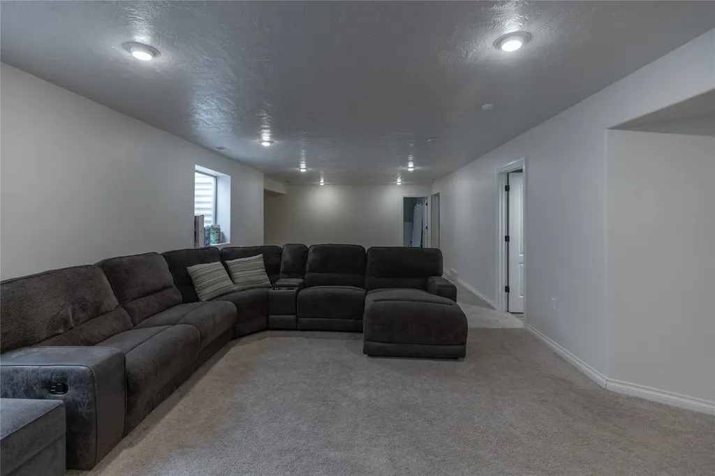4305 13th Avenue S Great Falls MT 59405