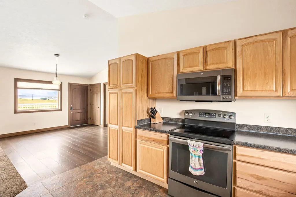 55 Meadows Loop Great Falls MT 59404