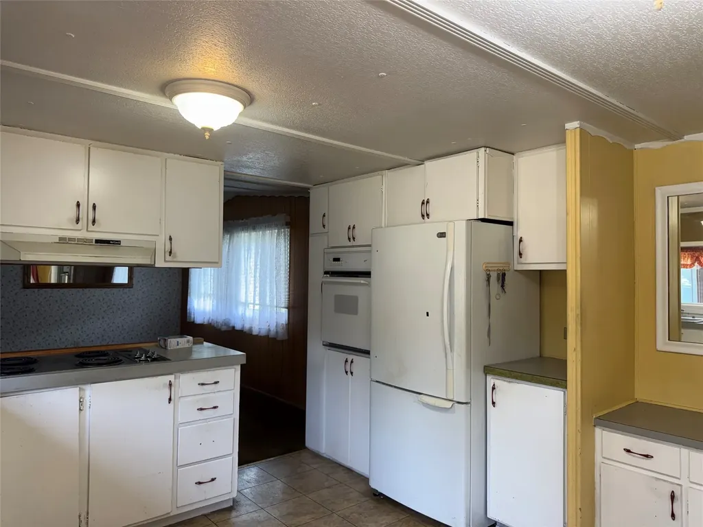 11143 Silver Street Clinton MT 59825