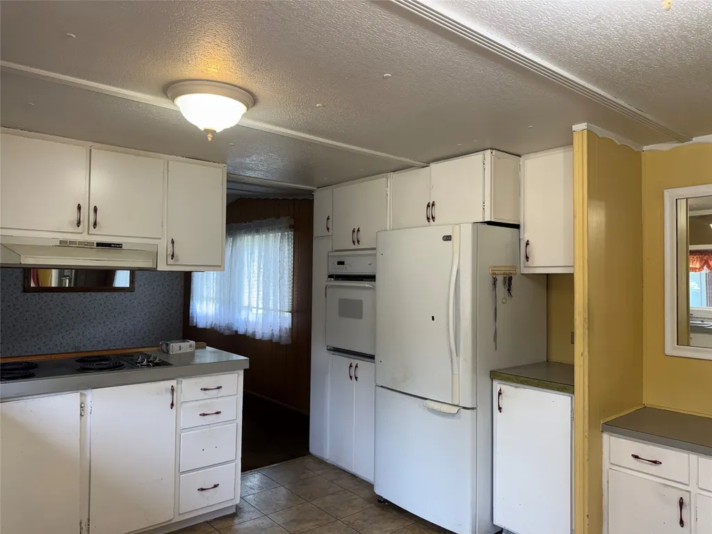 11143 Silver Street Clinton MT 59825