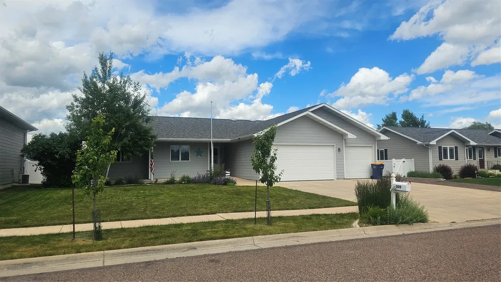309 40th Avenue NE Great Falls MT 59404