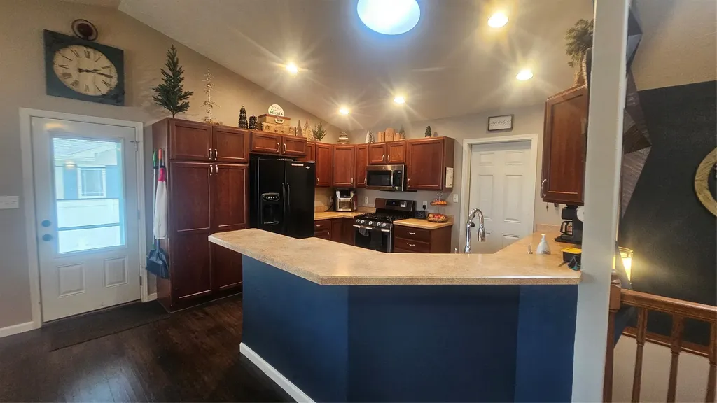 309 40th Avenue NE Great Falls MT 59404