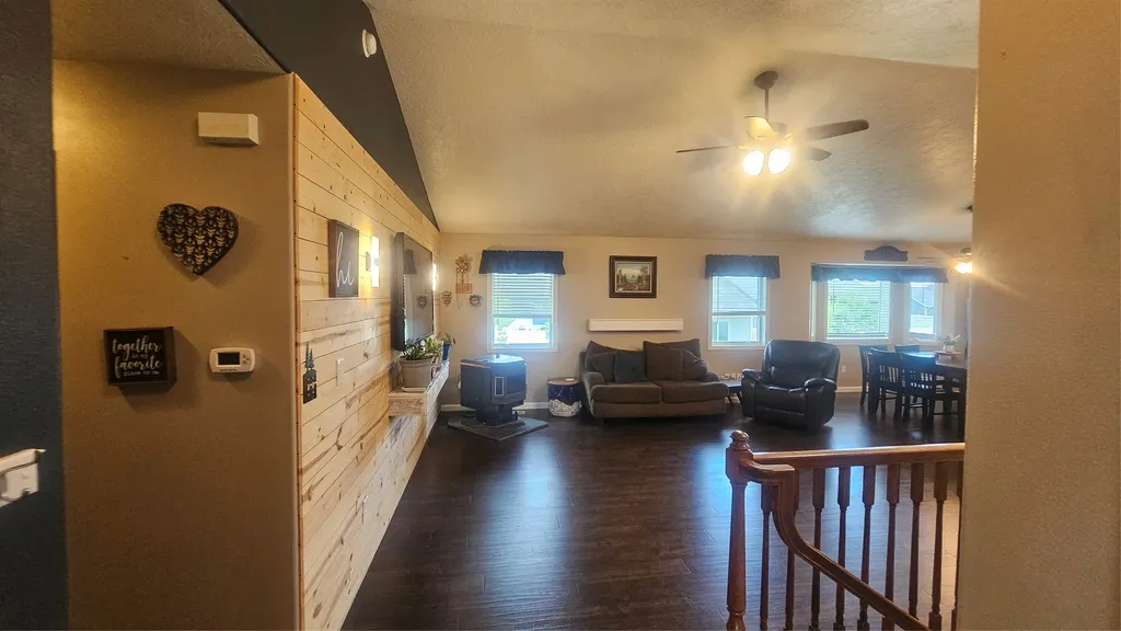 309 40th Avenue NE Great Falls MT 59404