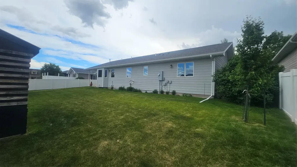 309 40th Avenue NE Great Falls MT 59404