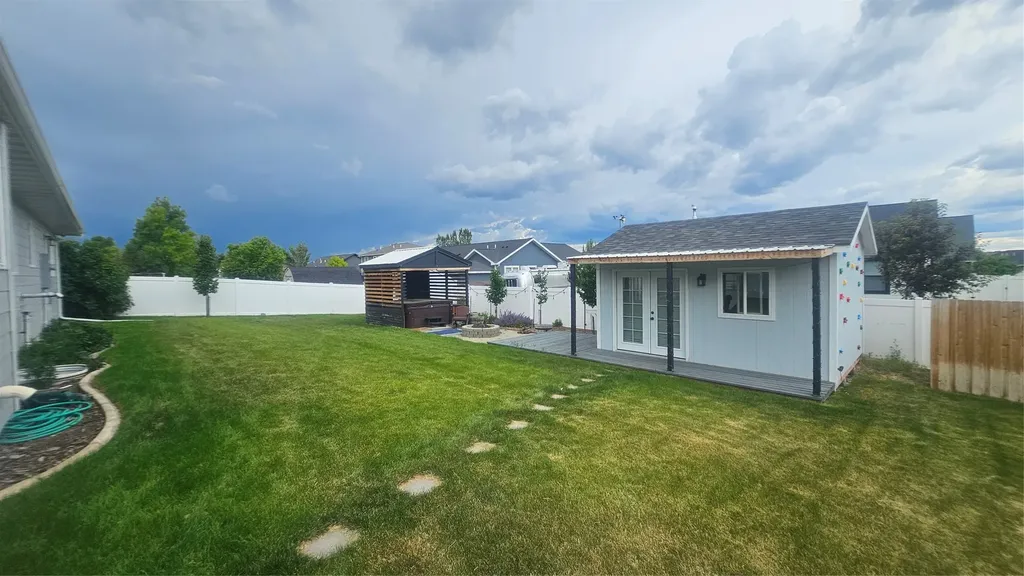 309 40th Avenue NE Great Falls MT 59404