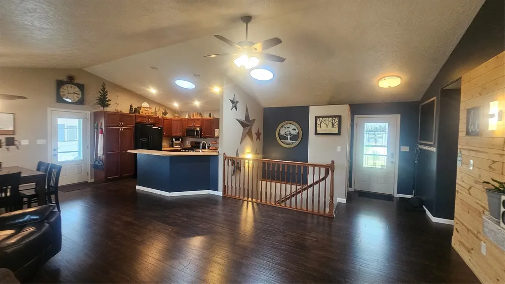 309 40th Avenue NE Great Falls MT 59404