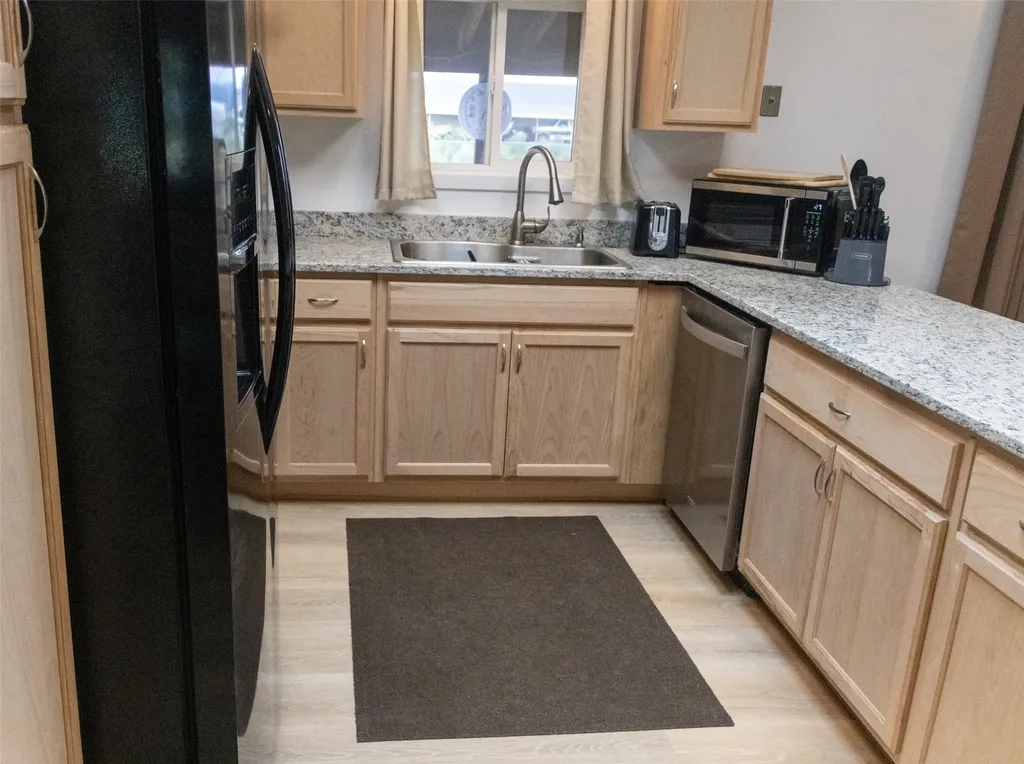 3280 Kaitlyn Loop Helena MT 59602