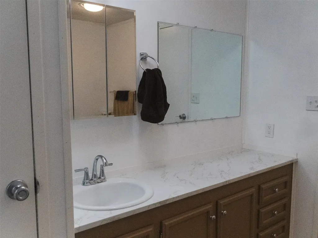 3280 Kaitlyn Loop Helena MT 59602