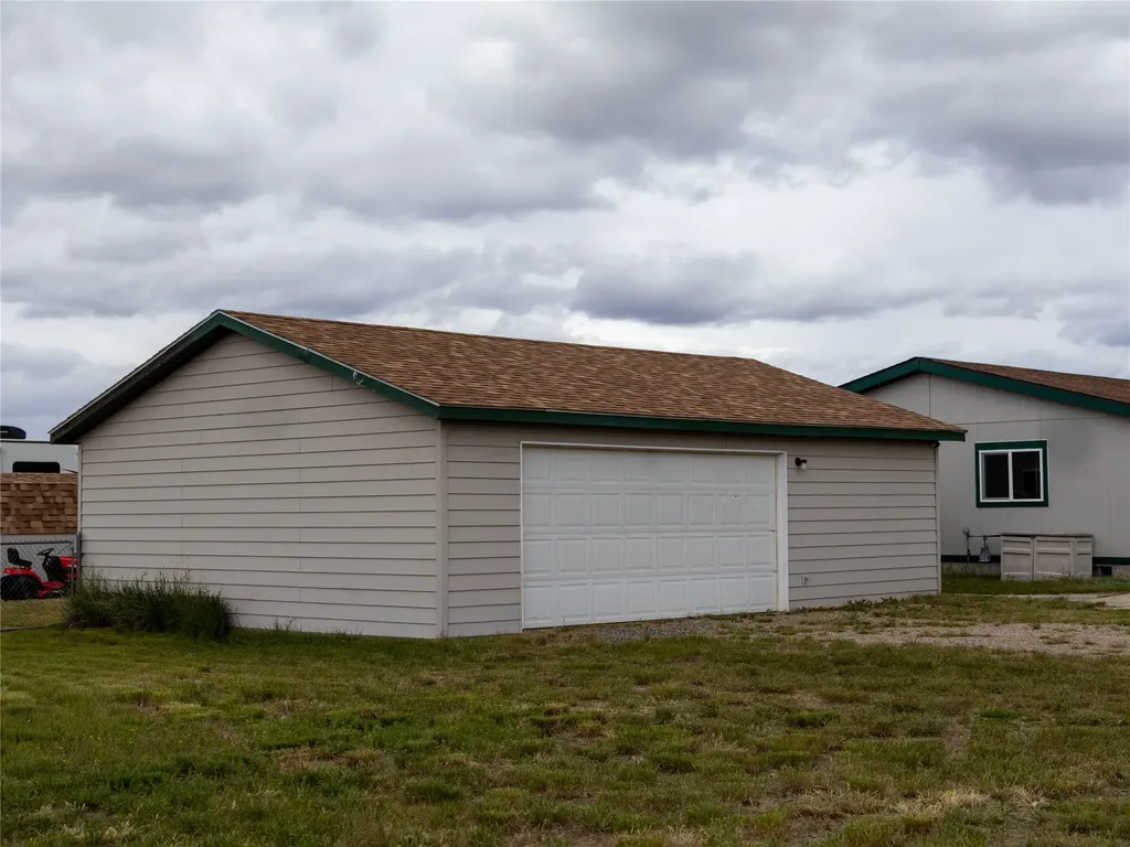3280 Kaitlyn Loop Helena MT 59602