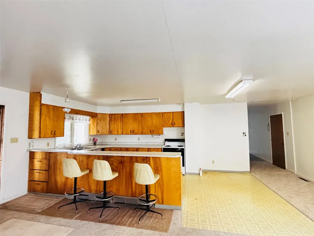 117 Ferry Street Toston MT 59643