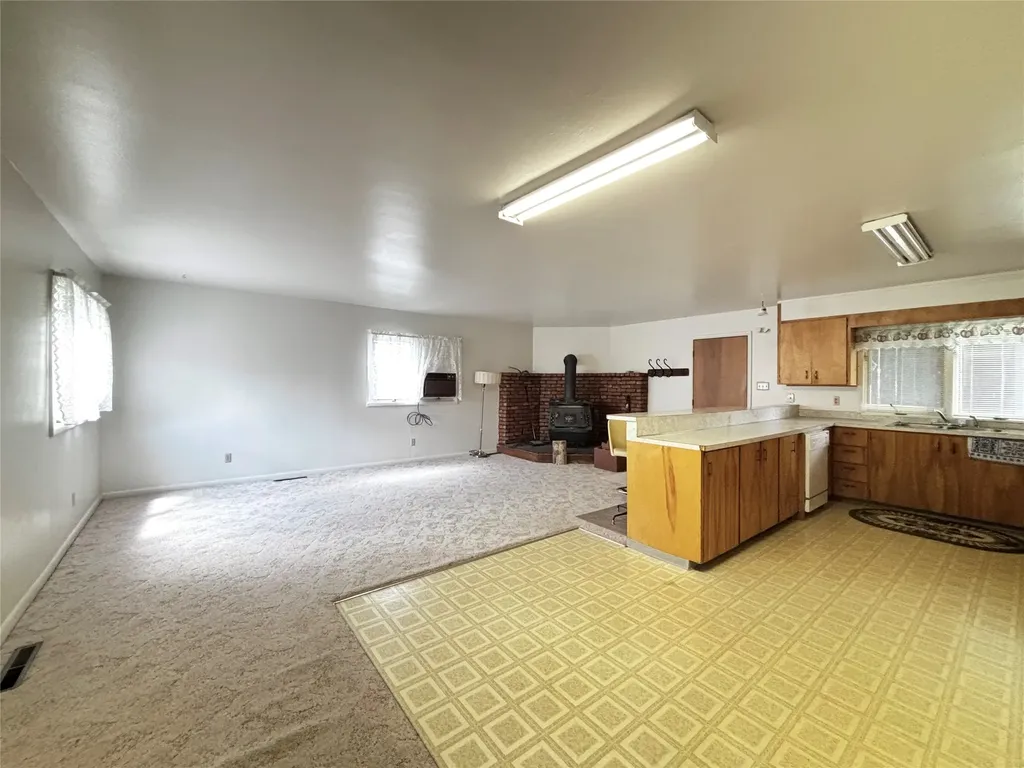 117 Ferry Street Toston MT 59643