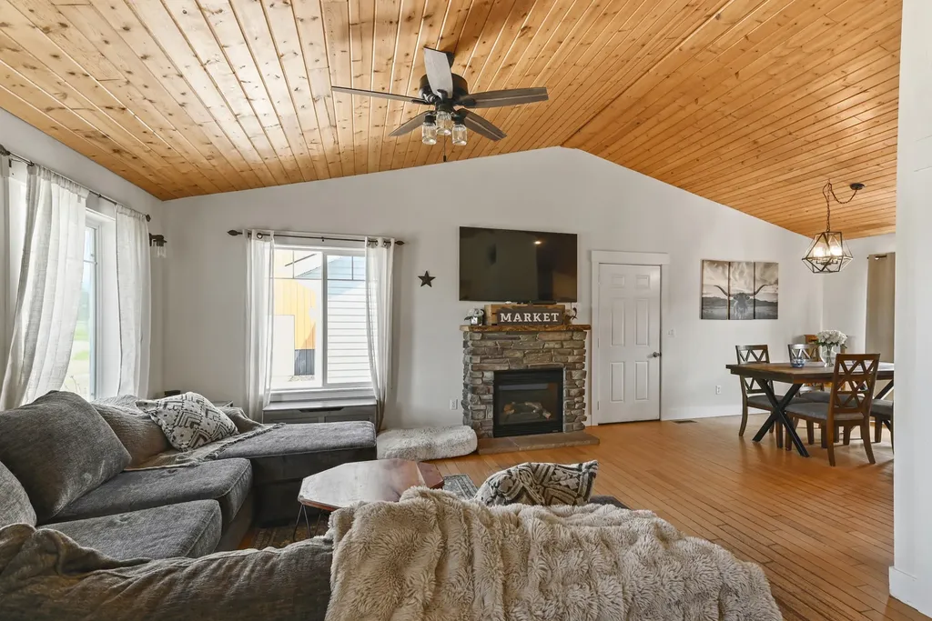 638 Hun Lane Kalispell MT 59901