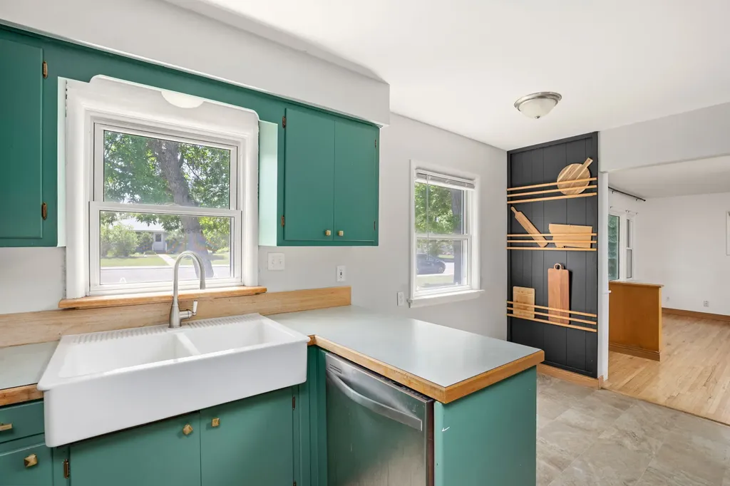 3441 8th Avenue N Great Falls MT 59401