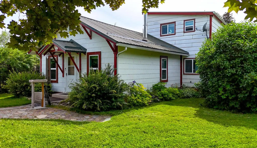 309 2nd Avenue St Ignatius MT 59865