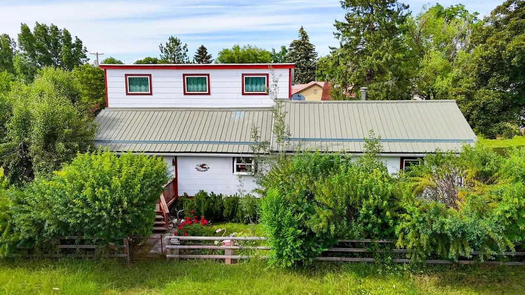 309 2nd Avenue St Ignatius MT 59865