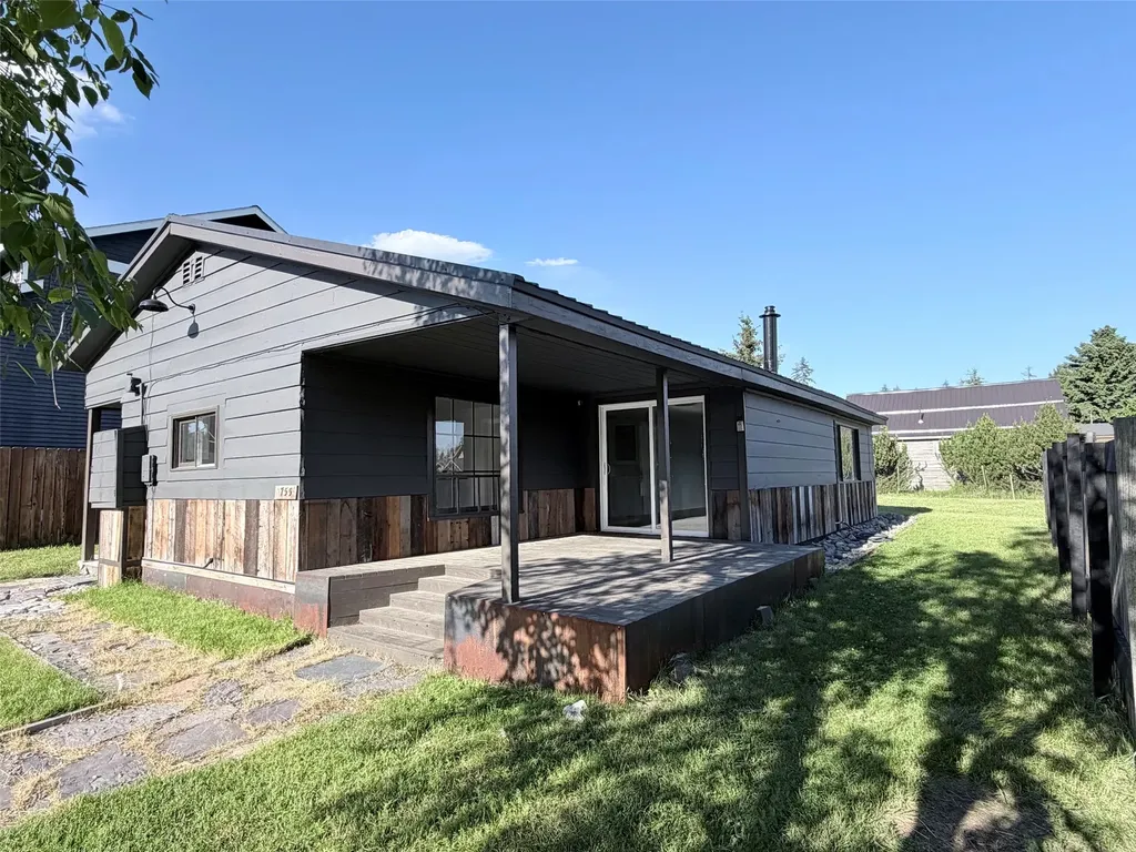 755 Salmon Run Whitefish MT 59937