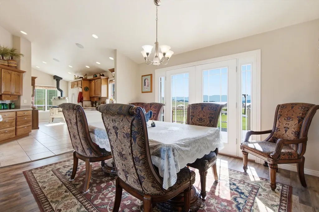 44025 Lake Mary Ronan Road Dayton MT 59914