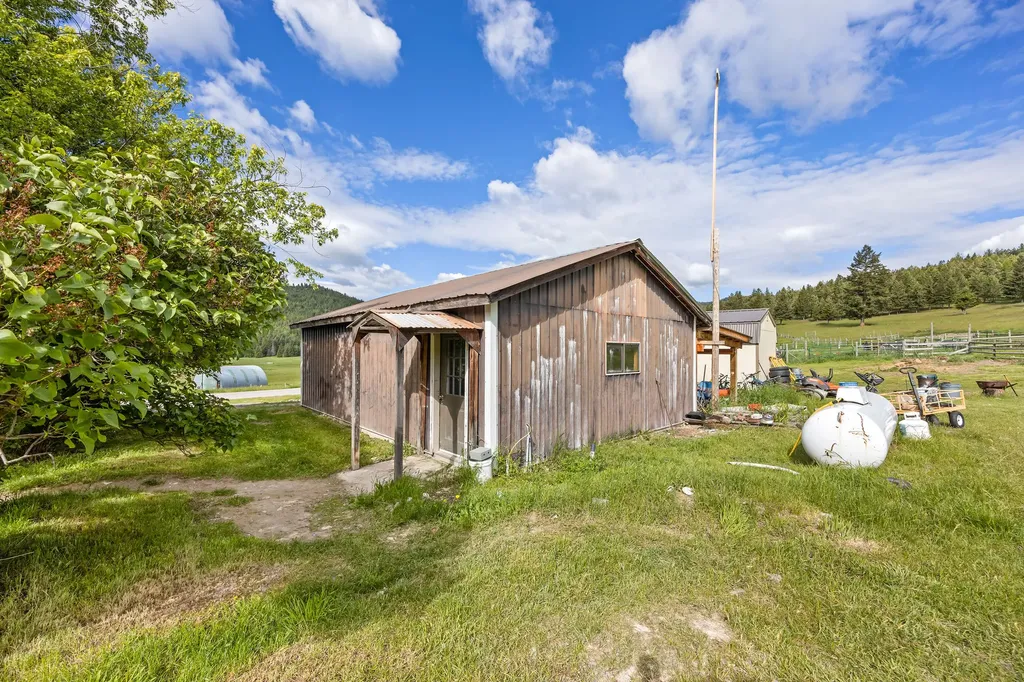 895 Danielson Road Kalispell MT 59901