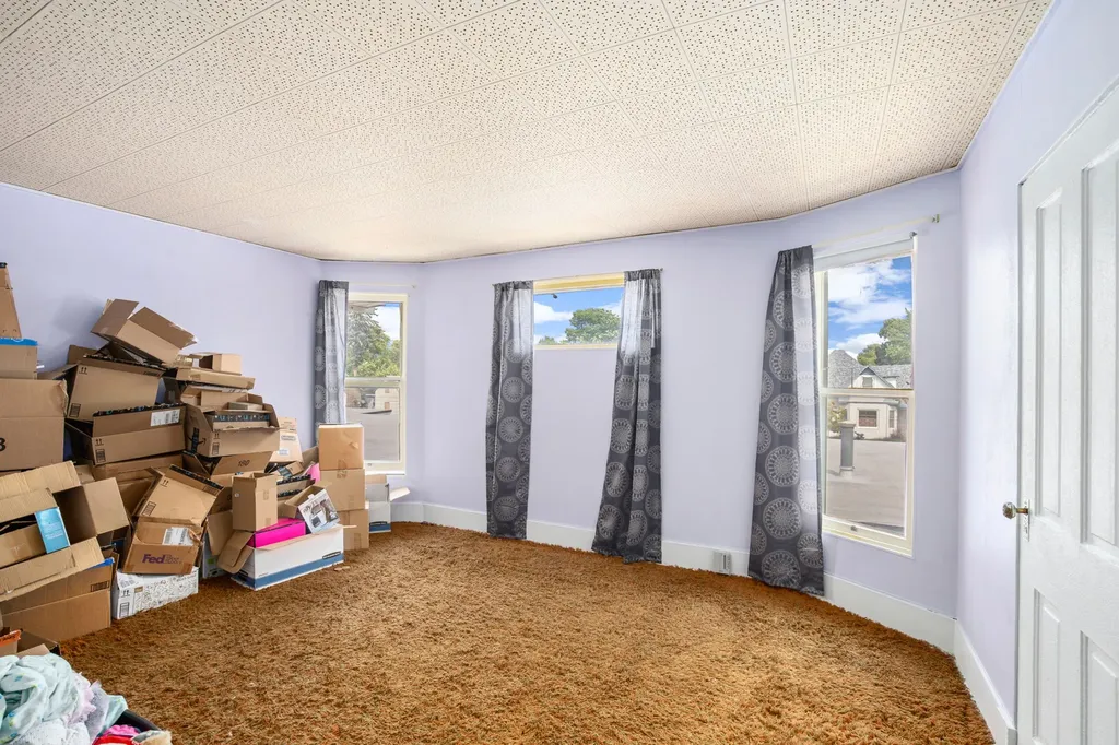 1821 6th Avenue N Great Falls MT 59401