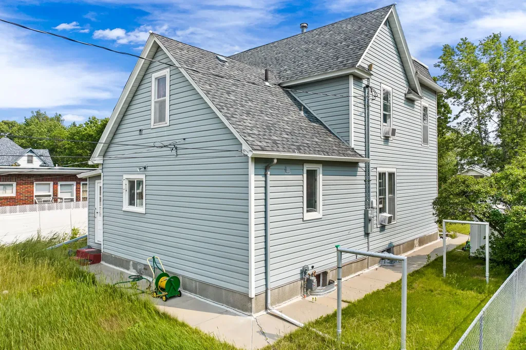 1821 6th Avenue N Great Falls MT 59401
