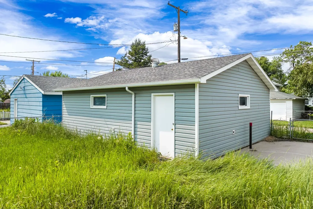 1821 6th Avenue N Great Falls MT 59401