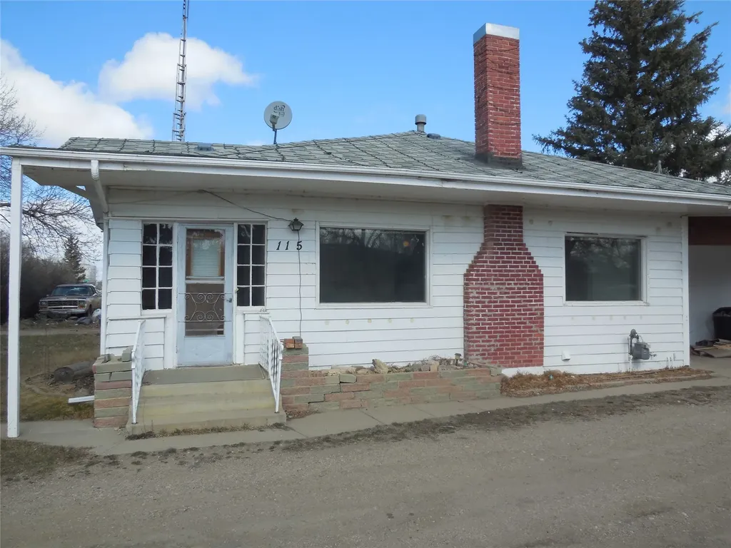 115 4th Avenue Hingham MT 59528
