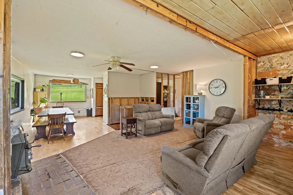 895 Danielson Road Kalispell MT 59901