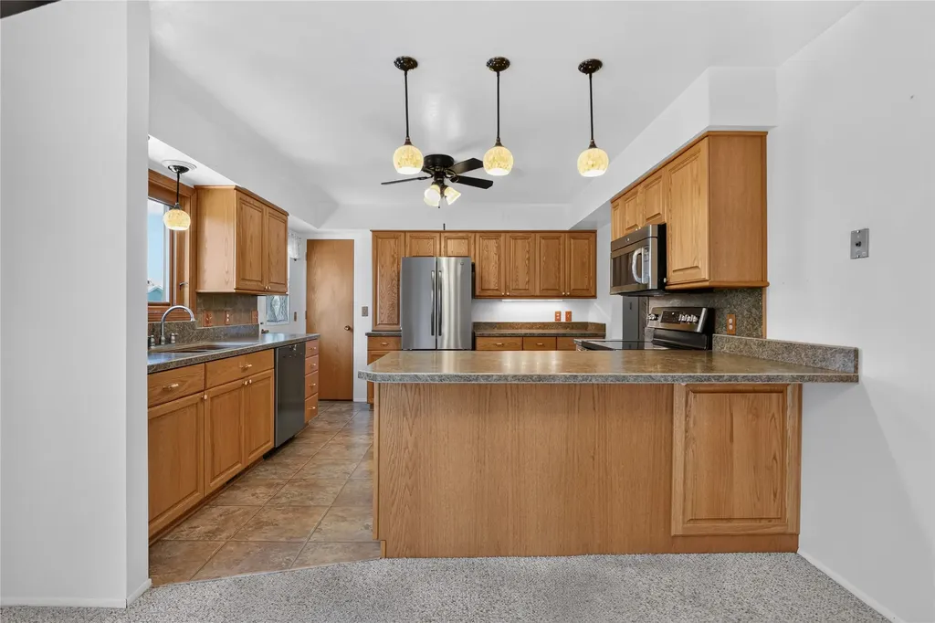 1013 25th Avenue SW Great Falls MT 59404