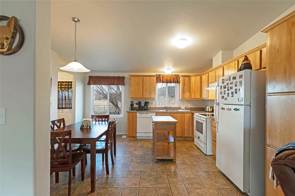 Nhn Ponderosa Road Melrose MT 59743