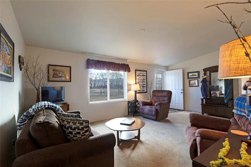 Nhn Ponderosa Road Melrose MT 59743