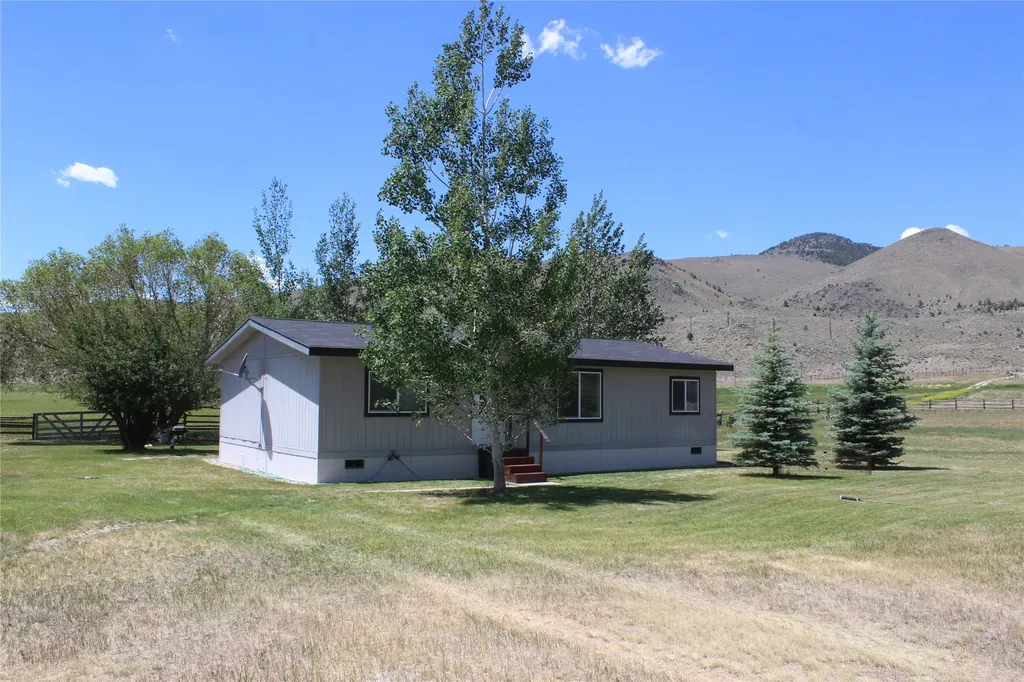 Nhn Ponderosa Road Melrose MT 59743