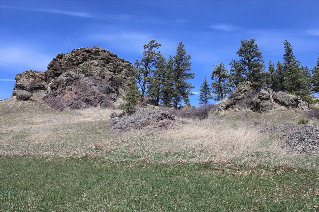 2973 Old Us Highway 91 Cascade MT 59421