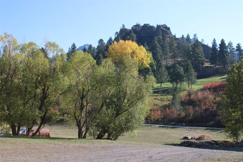 2973 Old Us Highway 91 Cascade MT 59421