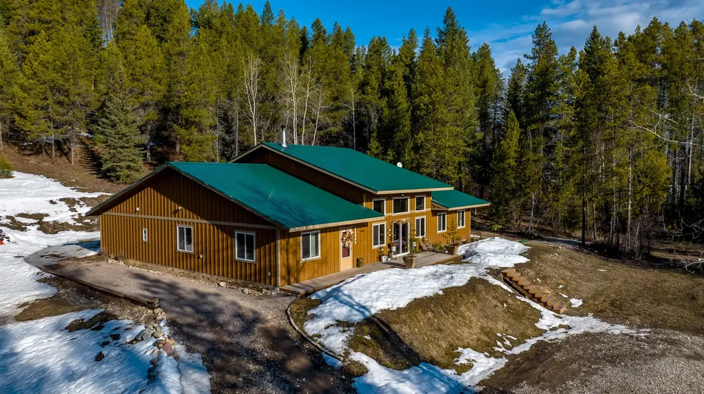11335 Us Highway 2 E West Glacier MT 59936