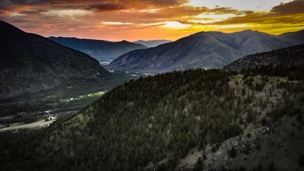 Nhn County Line Alberton MT 59820