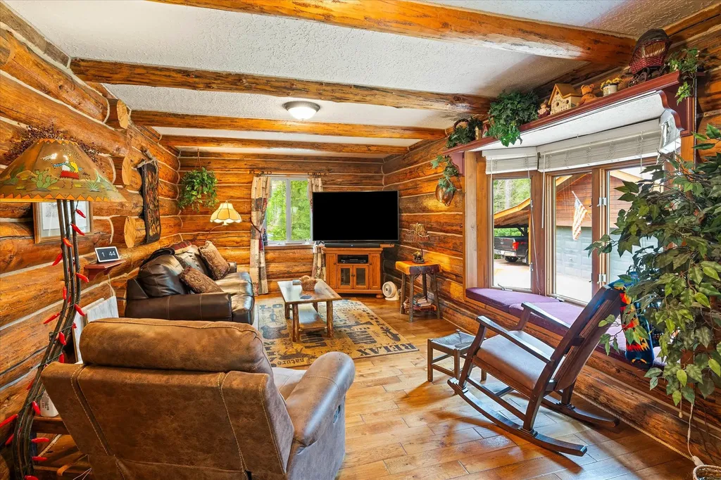 181 Wapiti Way Troy MT 59935