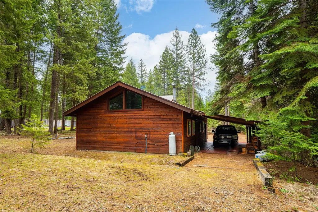 181 Wapiti Way Troy MT 59935