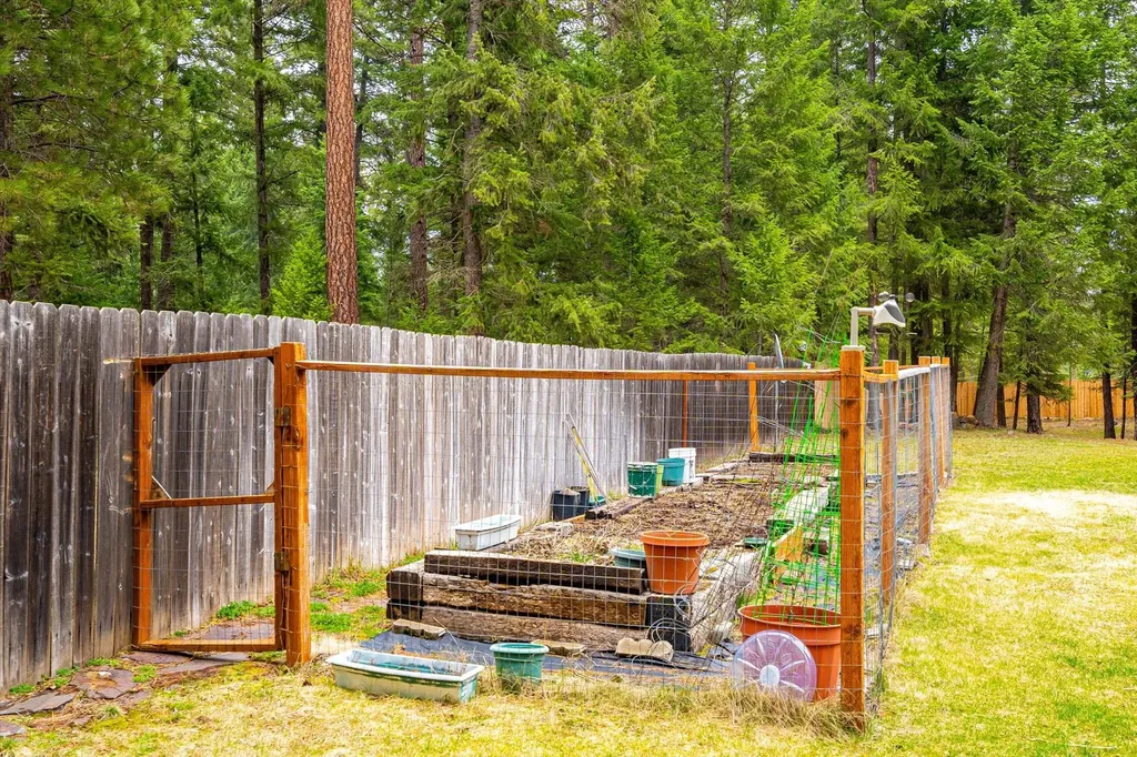 181 Wapiti Way Troy MT 59935