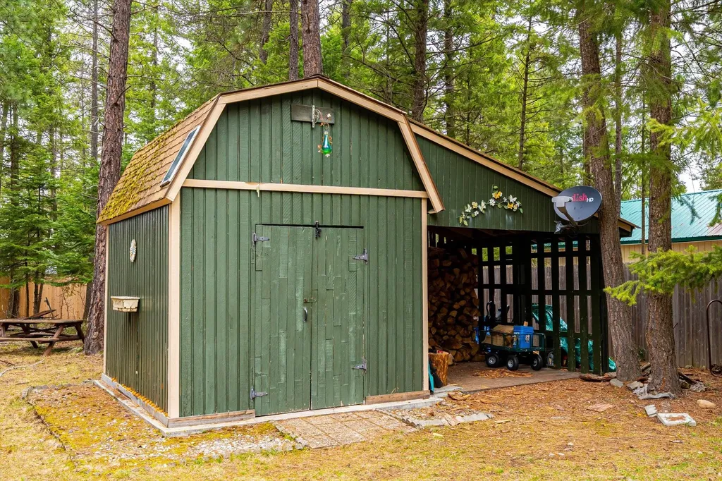 181 Wapiti Way Troy MT 59935
