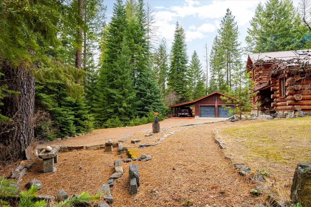 181 Wapiti Way Troy MT 59935