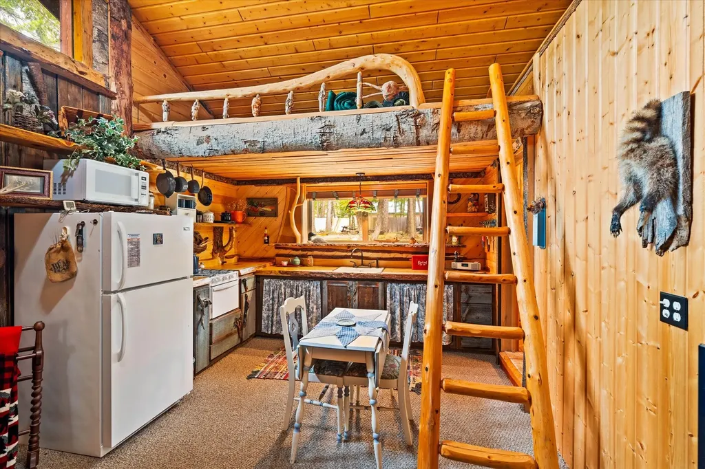 181 Wapiti Way Troy MT 59935